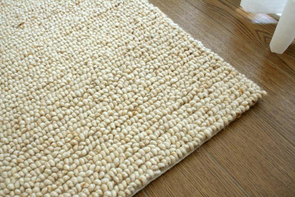 ビッグループ　高級ウールラグ　natural wool rug