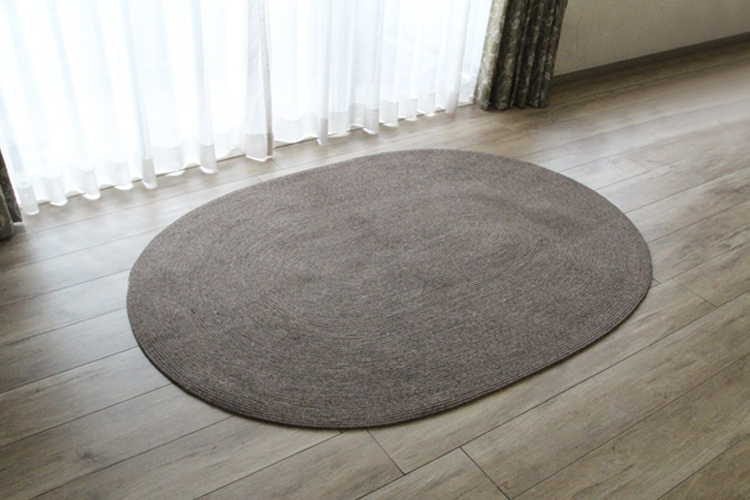 ヘリンボンテイスト コットンラグ　130×180cm楕円形  ブラウン