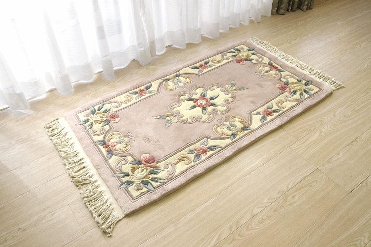 天津緞通  上質のウールを使用した手織り絨毯 ＃402  69×122cm ベージュ