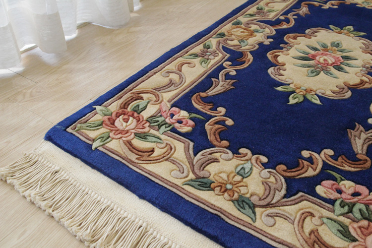 天津緞通  上質のウールを使用した手織り絨毯 ＃398　69×122cm ブルー