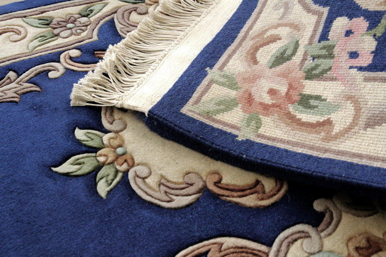 天津緞通  上質のウールを使用した手織り絨毯 ＃398　69×122cm ブルー