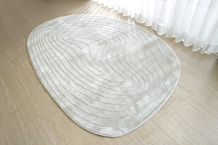 サラ SARAR　ユニークデザイン 変形ラグ　グレー